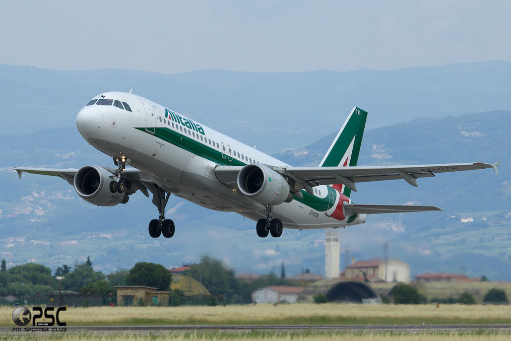 EI-DTM A320-216 4119 Alitalia