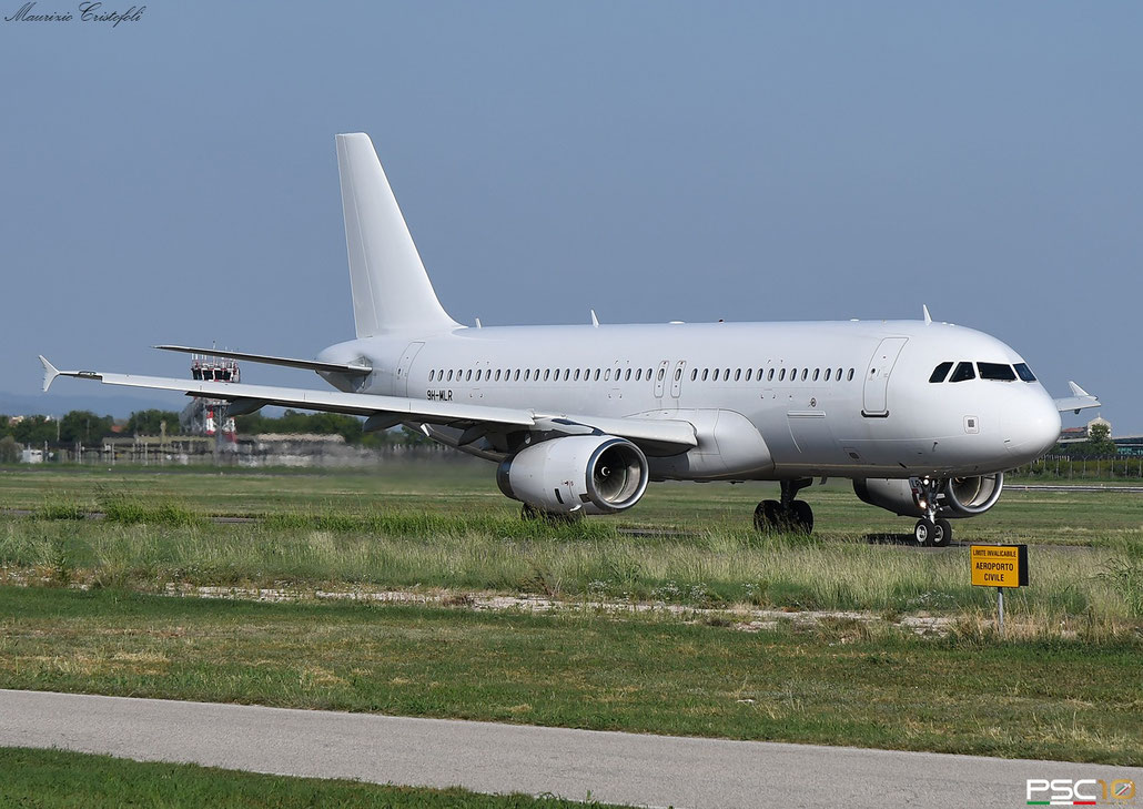 9H-MLR  A320-232  4246  Avion Express Malta  @ Aeroporto di Verona  09 2022 © Piti Spotter Club Verona