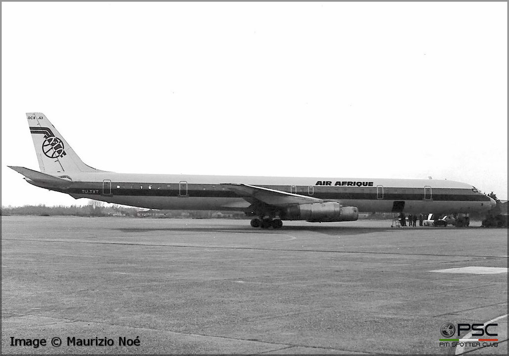 TU-TXT Douglas DC-8-63PF 46096 499 JT3D-7  Air Afrique 1969 © collezione Maurizio Noè p.g.c. - Piti Spotter Club Verona