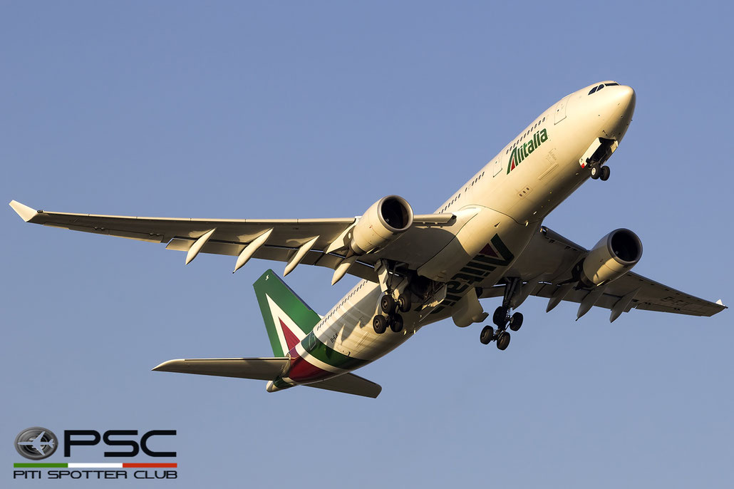 EI-EJK A330-202 1252 Alitalia @ Roma Fiumicino Airport 18.12.2016 © Piti Spotter Club Verona