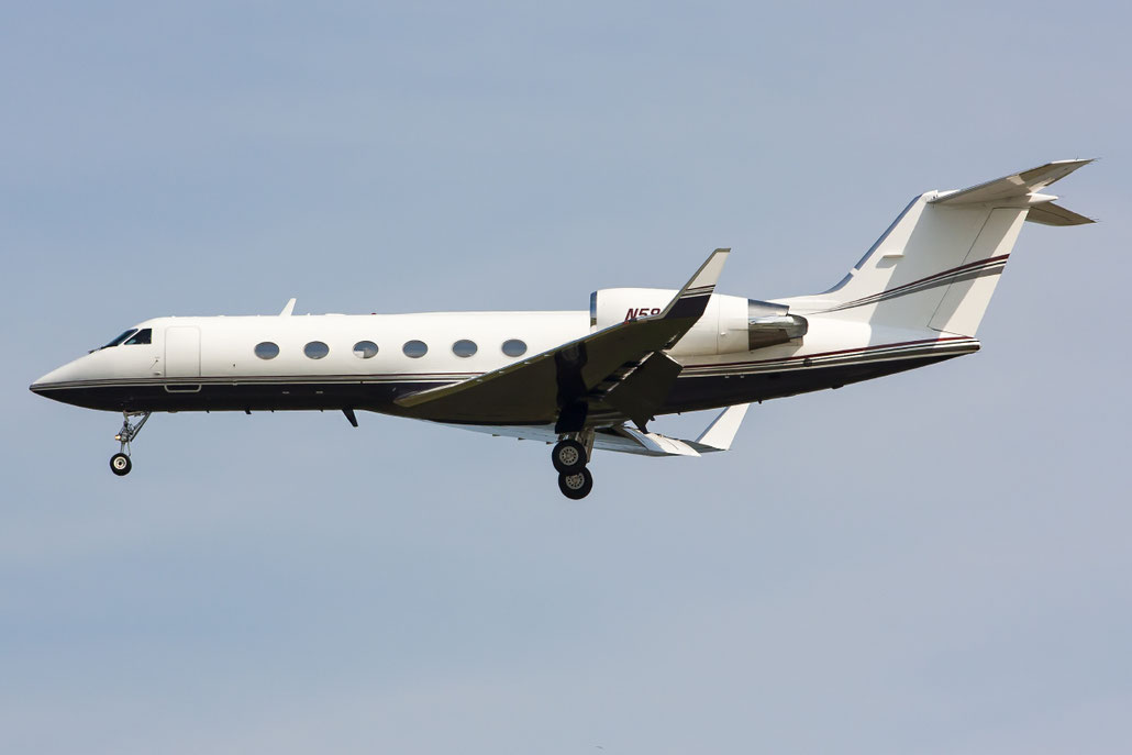 N583AJ G-IV 1184 Jerone S. Moss @ Venezia Airport 15.06.2013 © Piti Spotter Club Verona