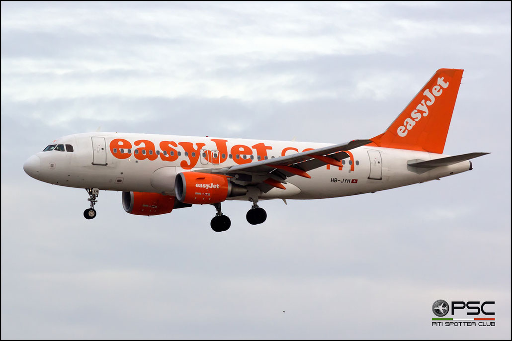HB-JYH A319-111 4787 easyJet Switzerland @ Madrid Airport 23.11.2017 © Piti Spotter Club Verona