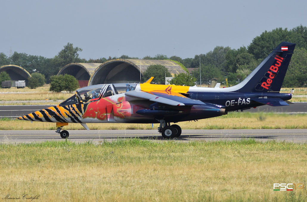 OE-FAS - Dassault-Breguet-Dornier Alpha Jet A - The Flying Bulls. @ Aeroporto di Verona  09 2022 © Piti Spotter Club Verona