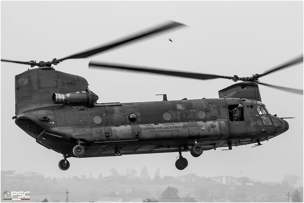 D-664 CH-47D M3664/NL004 298sq © Piti Spotter Club Verona