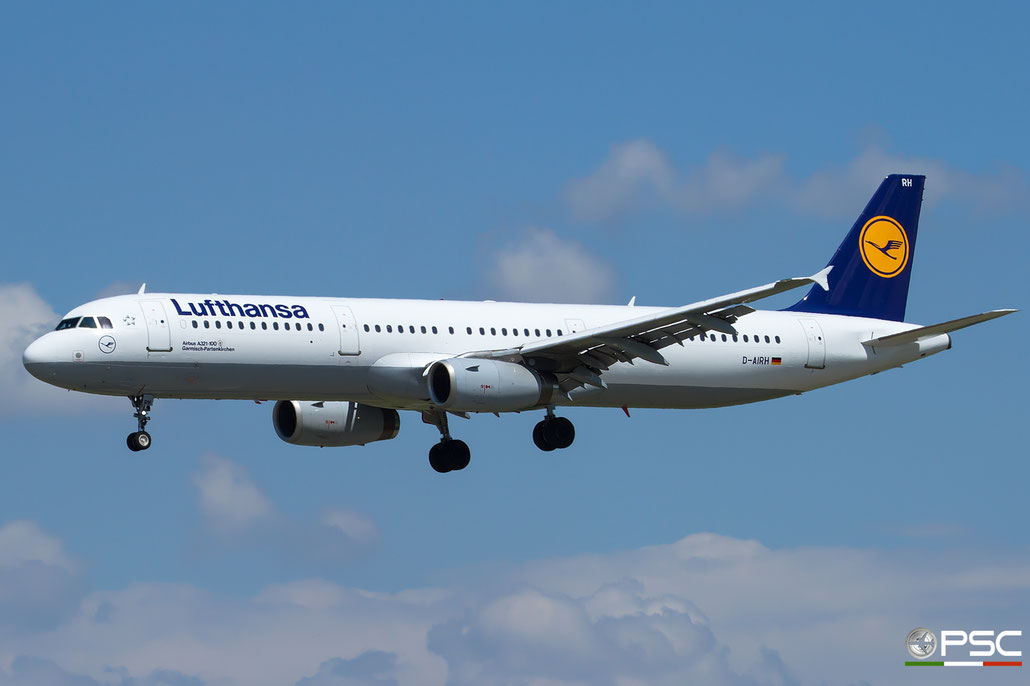 D-AIRH A321-131 412 Lufthansa @ Bologna Airport 26.05.2016  © Piti Spotter Club Verona