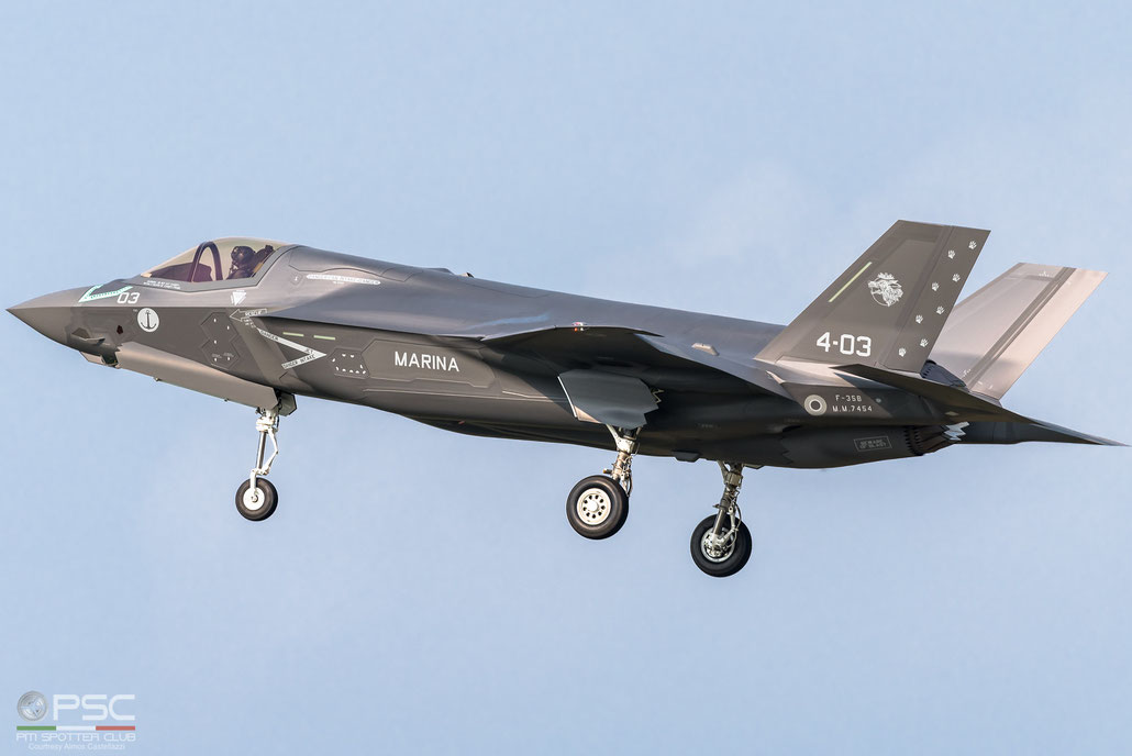 BL-4: F-35B MM7454, 4-03 © Piti Spotter Club Verona