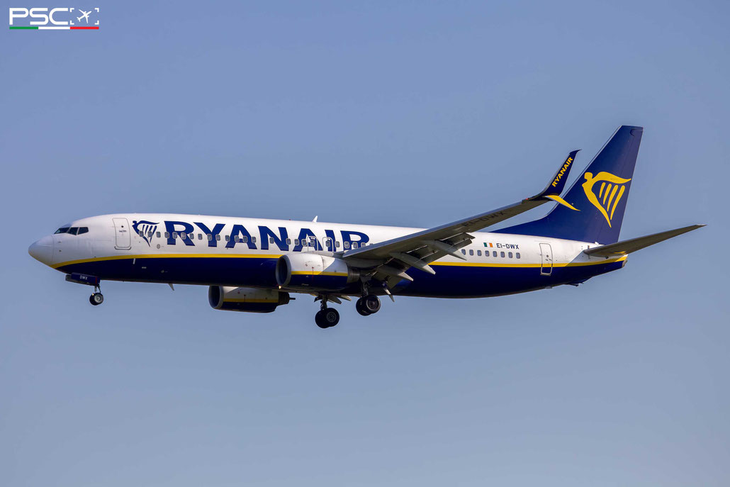 EI-DWX Boeing 737-8AS 33630 2508 cfm56-7B24  Ryanair 2008 @ Verona Villafranca 03 2026 © Piti Spotter Club Verona