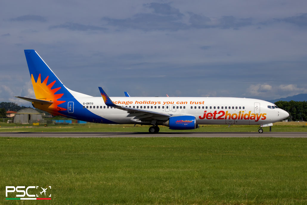 G-DRTO Boeing 737-8JP 37818 3384 cfm56-7B26  Jet2 2010 @ Aeroporto di Verona 05 2024 © Piti Spotter Club Verona