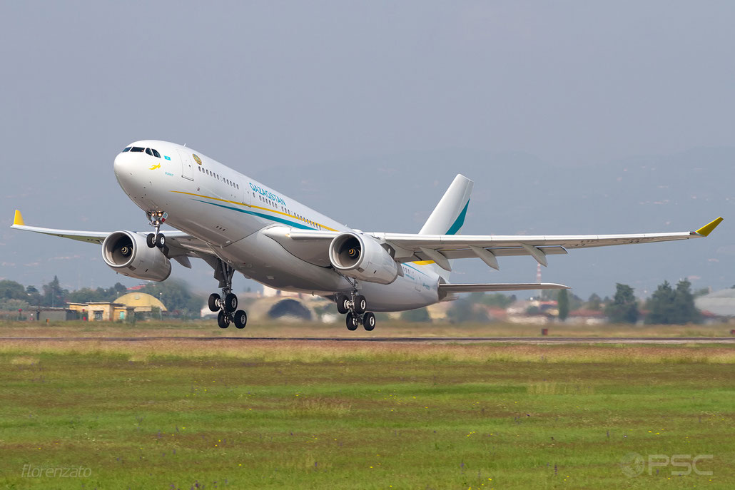 UP-A3001 A330-243 863 Government of Kazakhstan @ Aeroporto di Verona 10.2019 © Piti Spotter Club Verona