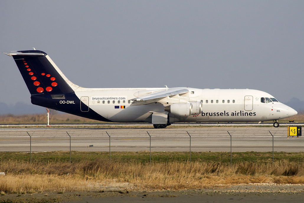 OO-DWL BAe146-RJ100 E3361 Brussels Airlines @ Venice Airport 12.03.2015 © Piti Spotter Club Verona