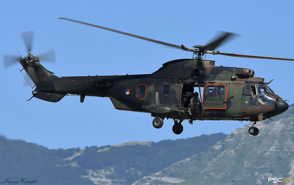 S-456   AS532U2  2456  300sq @ Aviano ©  2022 Piti Spotter Club Verona