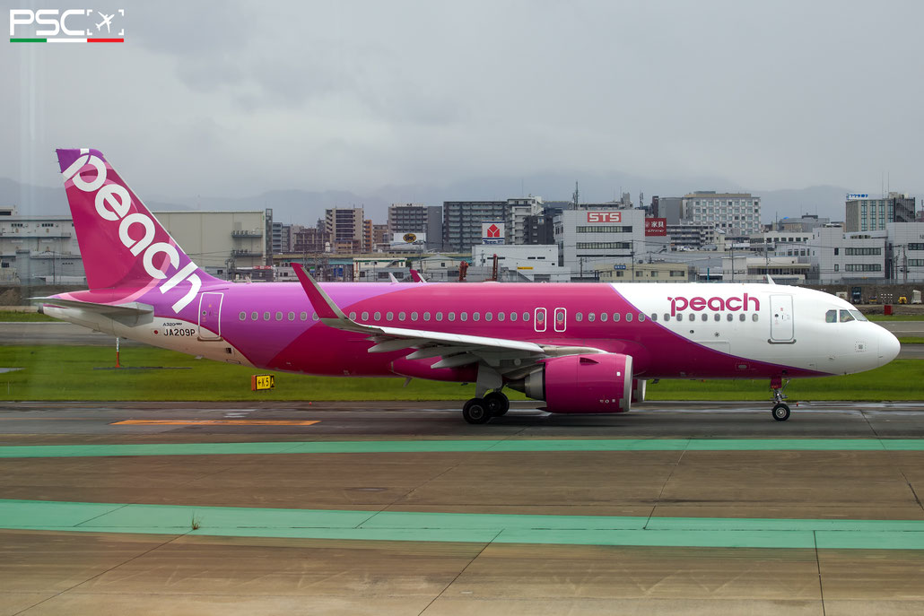 JA209P Airbus A320-251N 11024  LEAP-1A26  Peach Aviation 2022  @ Fukuoka 06.2024 © Piti Spotter Club Verona