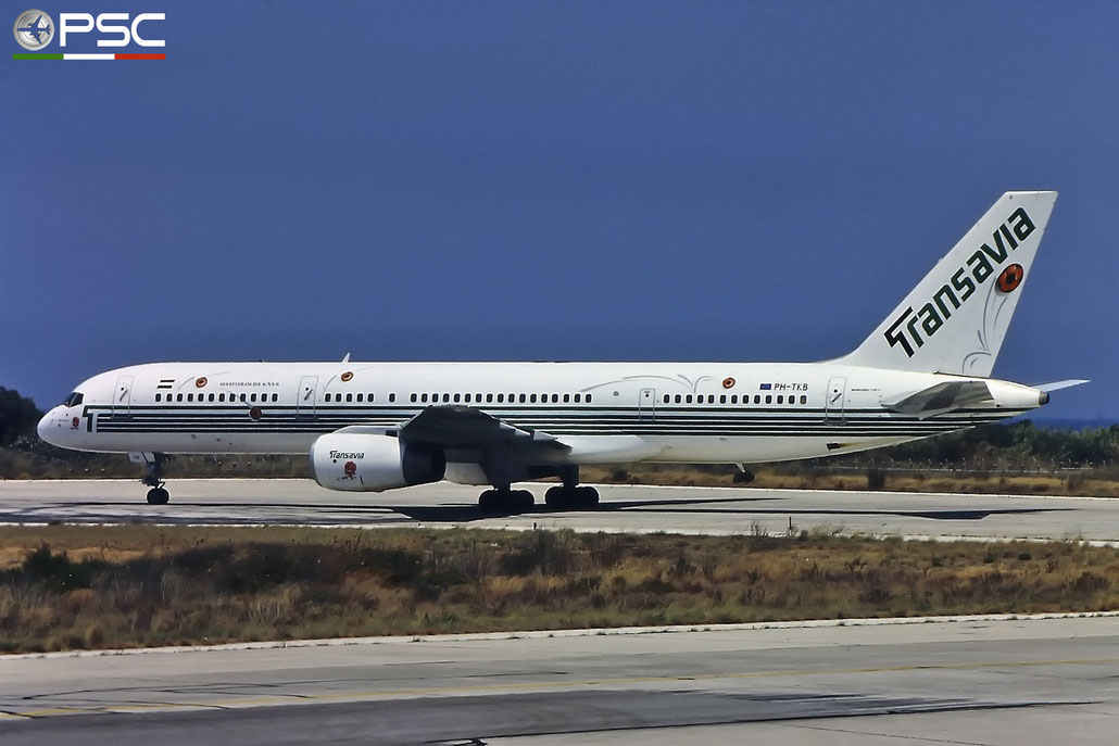 PH-TKB Boeing 757-2K2 26634 545 RB211-535E4 Transavia 1993 © Archivio Piti Spotter Club Verona
