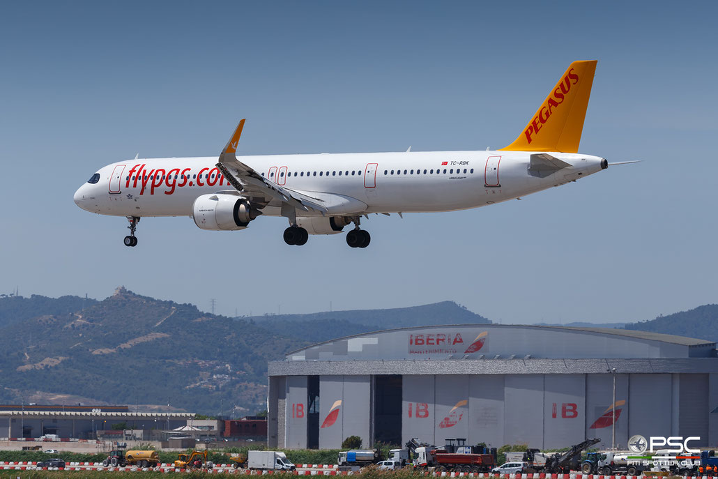 TC-RBK Airbus A321-251NX 10679  LEAP 1A32 Güneş Pegasus 2021 @ Barcellona BCN 05 2026 © Piti Spotter Club Verona