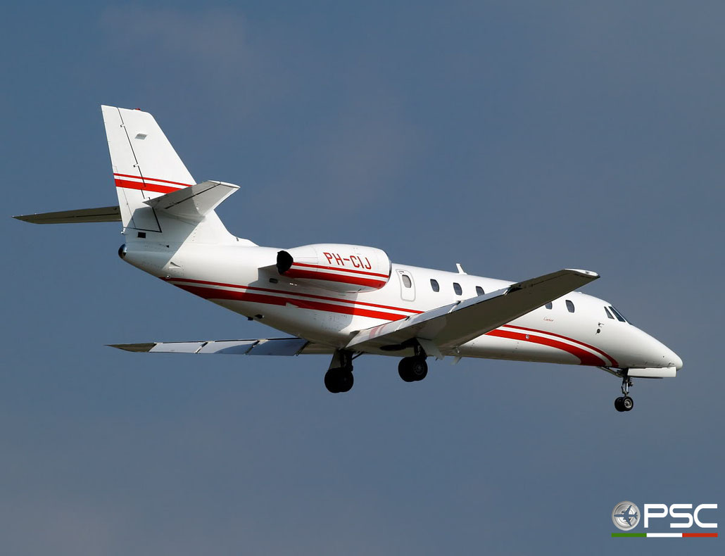PH-CIJ Ce680 680-0185 Cartier Europe B.V. @ Aeroporto di Verona 05.04.2008  © Piti Spotter Club Verona