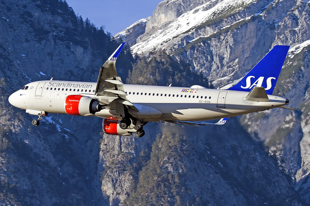 SE-RON  A320-251N  8404  SAS Scandinavian Airlines - Scandinavian Airlines System   @ Innsbruck © 01 2022 Piti Spotter Club Verona