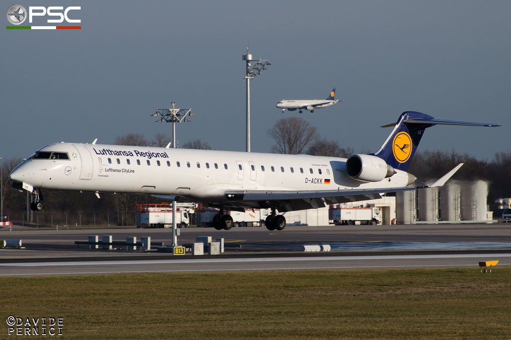 D-ACKK CRJ900ER 15094 Lufthansa CityLine @ Munich Airport 13.12.2015 © Piti Spotter Club Verona