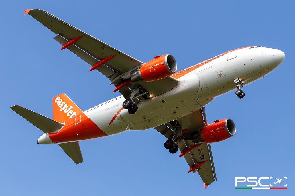 G-EZGK Airbus A319-111 4717  cfm56-5B5/3  easyJet 2011 @ Aeroporto di Verona 07 2024 © Piti Spotter Club Verona
