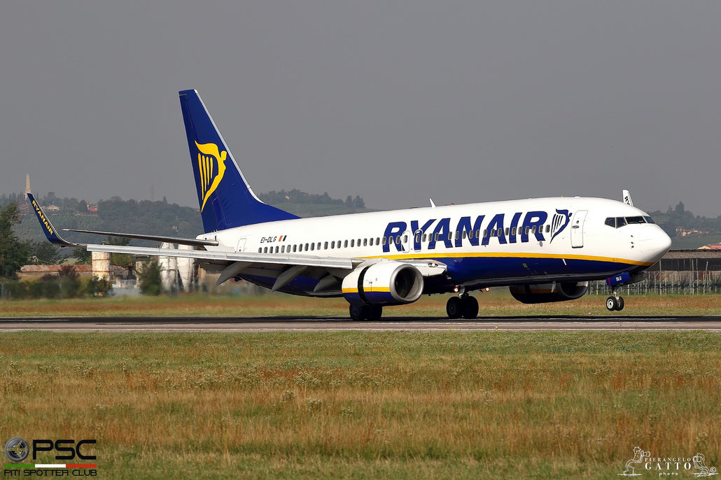 EI-DLG B737-8AS 33589/1869 Ryanair @ Aeroporto di Verona 04.08.2017 © Piti Spotter Club Verona 