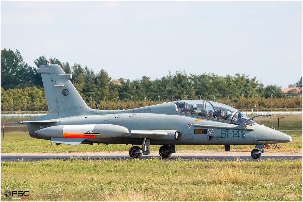 MM55073  61-141  MB339CD  6877/205/CD012  212° Gruppo SV @ Aeroporto di Verona   © Piti Spotter Club Verona