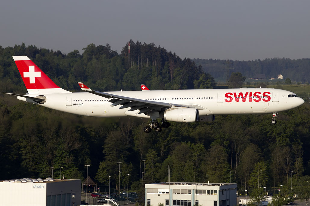 HB-JHD A330-343E 1026 Swiss International Air Lines @ Zurich Airport 05.2016 © Piti Spotter Club Verona