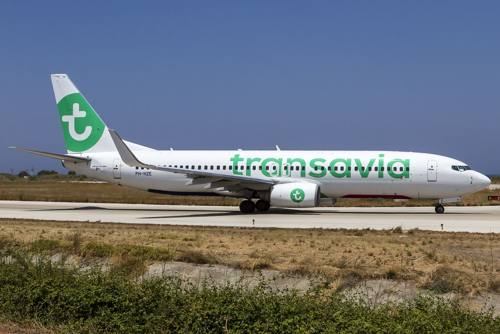 PH-HZE B737-8K2 28377/277 Transavia Airlines @ Rhodes Airport 07.2015  © Piti Spotter Club Verona