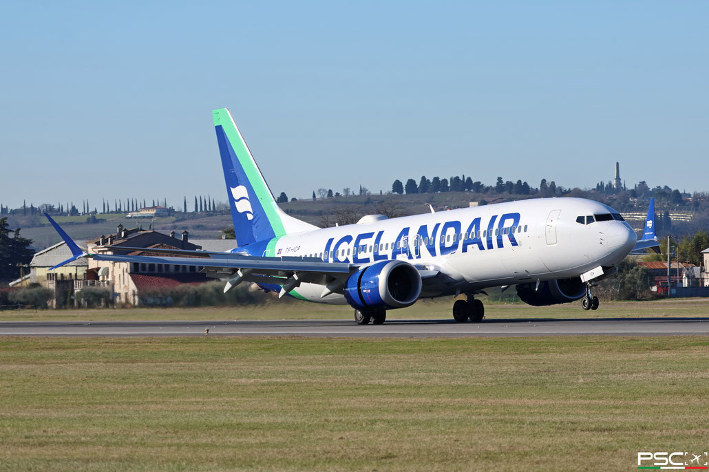 TF-ICP Boeing 737-8 MAX 44360 7486 LEAP-1B27 Landmannalaugar Icelandair (BOC Aviation) 2019 @ Verona Villafranca 12 2025 © Piti Spotter Club Verona