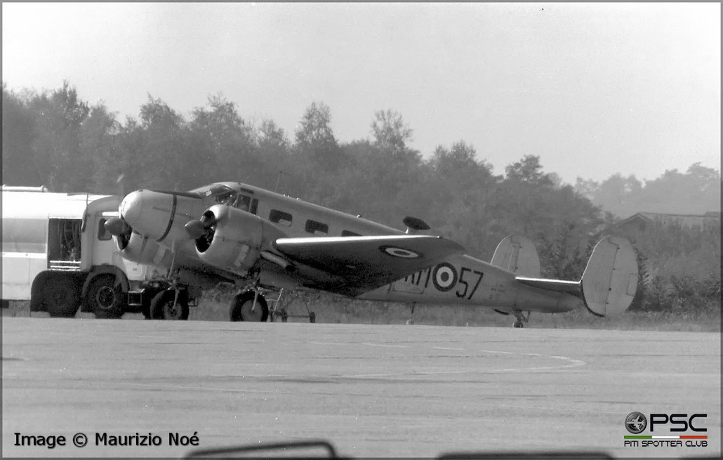 MM61743  Beech C-45F 6668  "RM-572 Aeronautica Militare Italiana © collezione Maurizio Noè p.g.c. - Piti Spotter Club Verona
