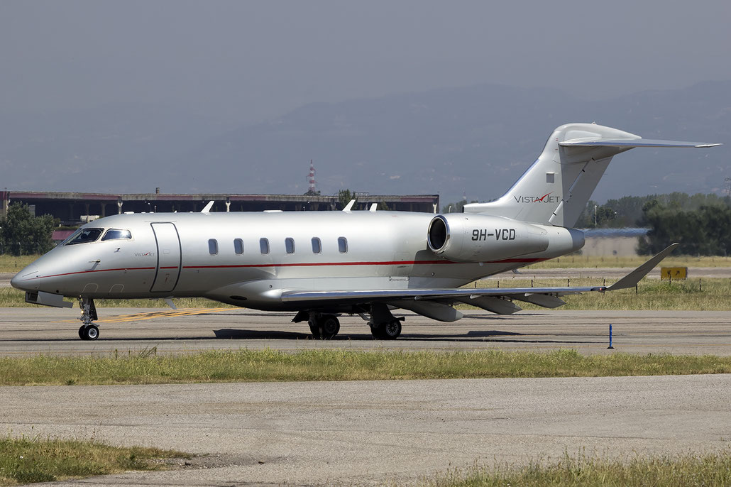 9H-VCD CL-350 20538 VistaJet Malta @ Aeroporto di Verona - 18/07/2016 © Piti Spotter Club Verona