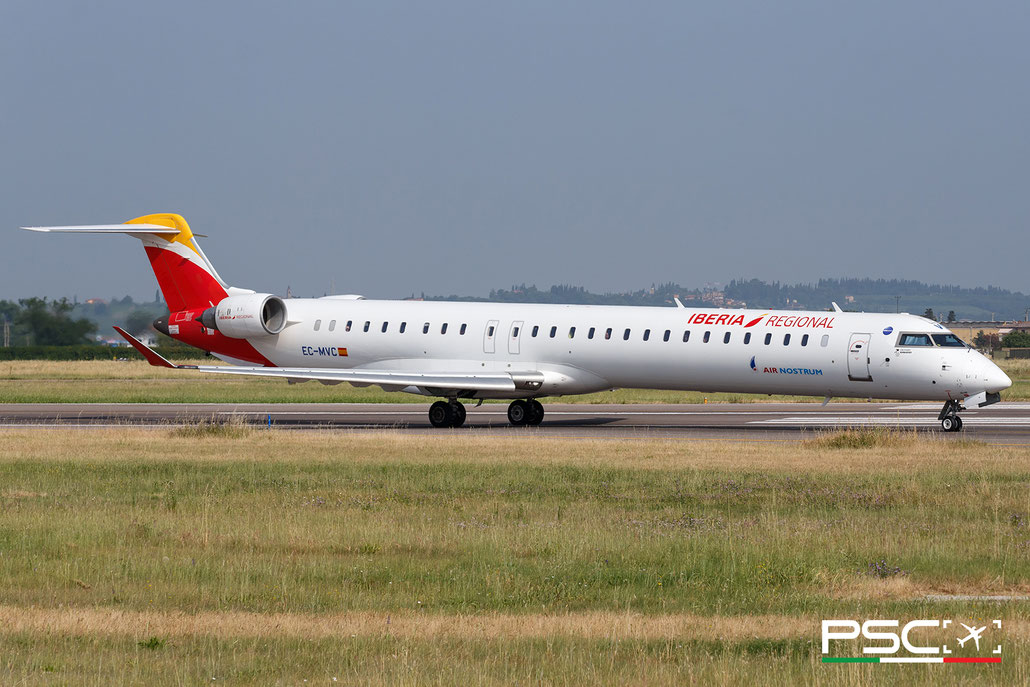 EC-MVC Bombardier CRJ-1000 (CL-600-2E25) 19062  CF34-8C5A2  Air Nostrum>IBERIA Regional 2018  @ Aeroporto di Verona 08 2025 © Piti Spotter Club Verona