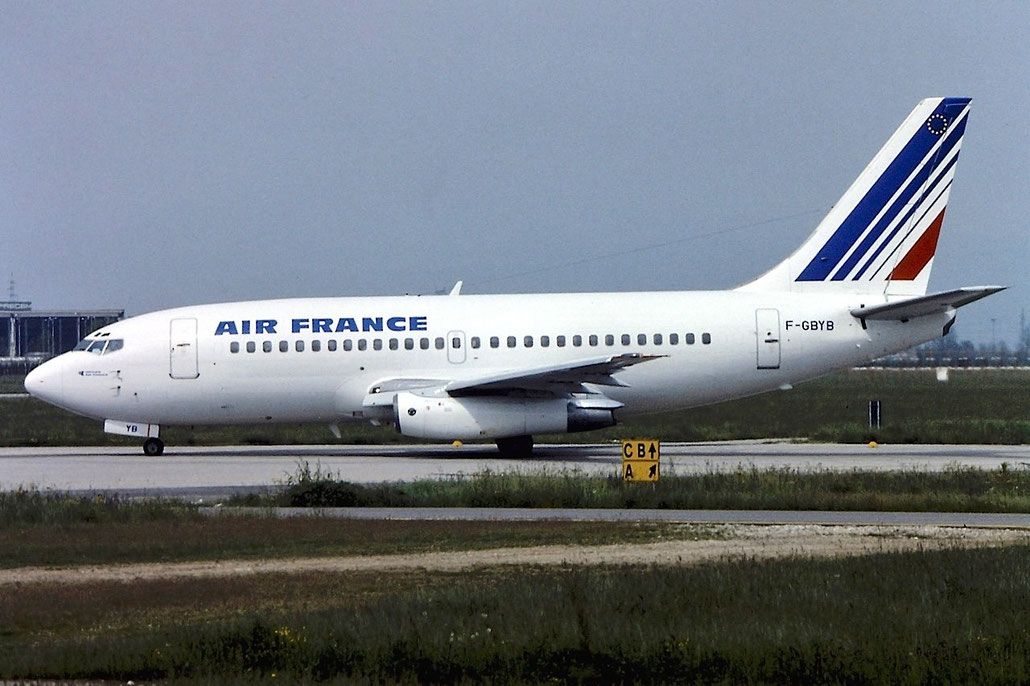 F-GBYB B737-228 23001/936 @ Aeroporto di Verona © Piti Spotter Club Verona