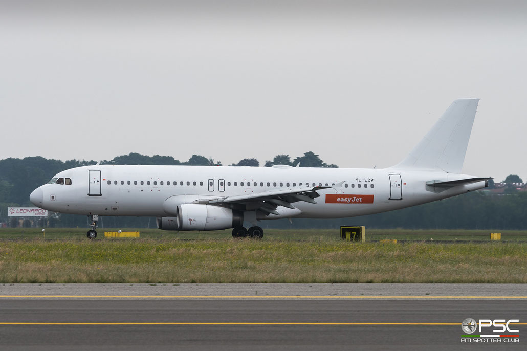 YL-LCP  A320-232  1823  easyJet  @ Milano Malpensa 2018 © Piti Spotter Club Verona 