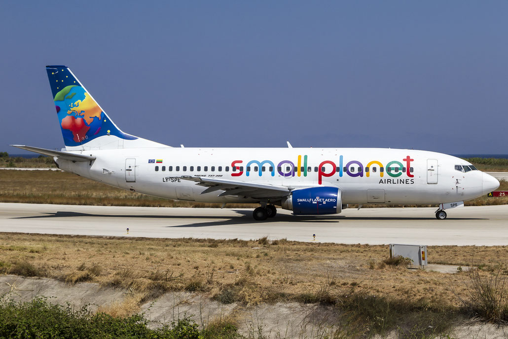 LY-SPE B737-31S 29055/2923 Small Planet Airlines @ Rhodes Airport 07.2015 © Piti Spotter Club Verona