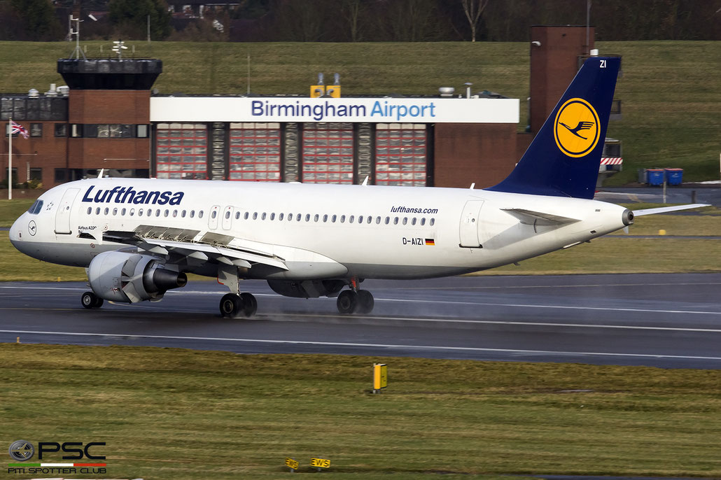 D-AIZI A320-214 4398 Lufthansa @ Birmingham Airport 11.2017 © Piti Spotter Club Verona