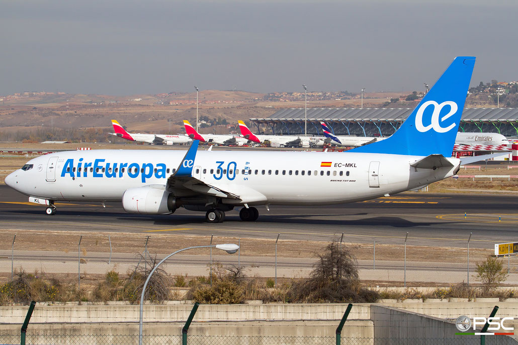 EC-MKL B737-85P 60585/6012 Air Europa @ Madrid Airport 23.11.2017 © Piti Spotter Club Verona