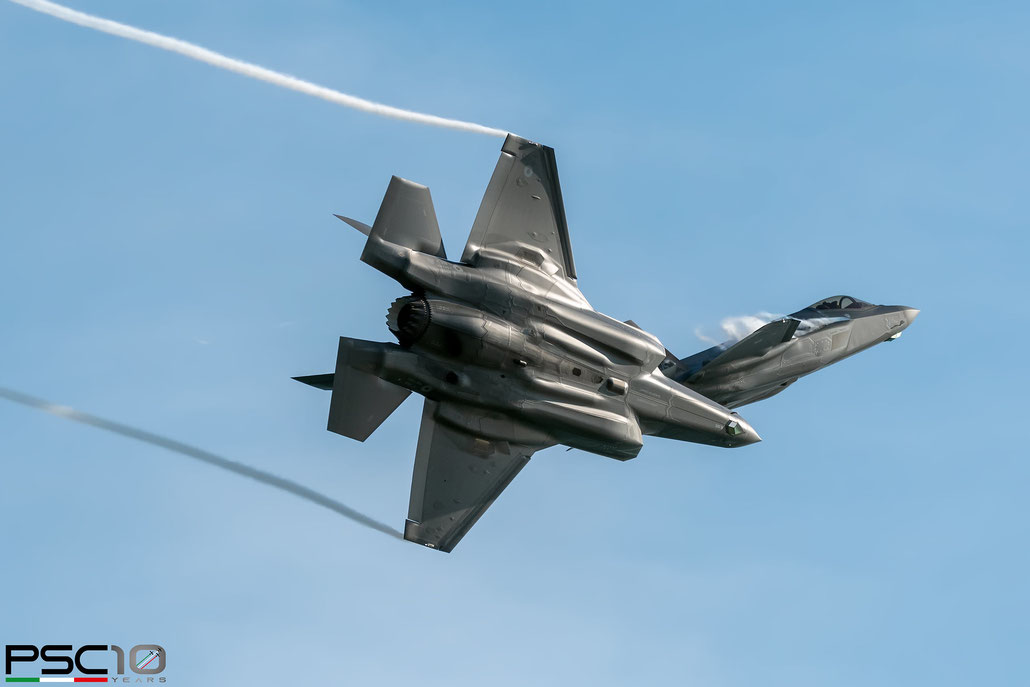 BL-5: F-35B MM7455, 32-18 ©  Piti Spotter Club Verona