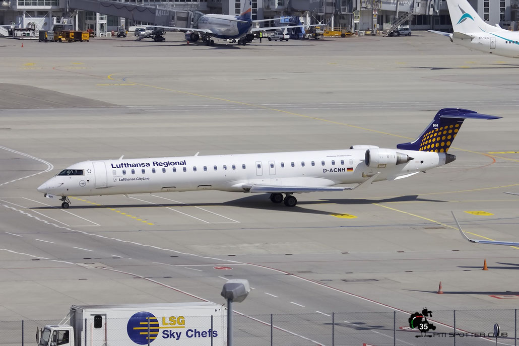 D-ACNH CRJ900LR 15247 Lufthansa CityLine @ Munich Airport 15.05.2016 © Piti Spotter Club Verona