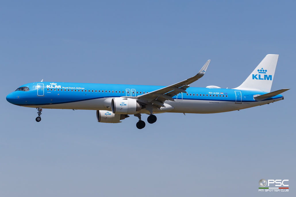 PH-AXM Airbus A321-252NX 12929  LEAP-1A30 Eikenpage / Purple Hairstreak KLM Royal Dutch Airlines 2025  @ Barcellona BCN 05 2026 © Piti Spotter Club Verona