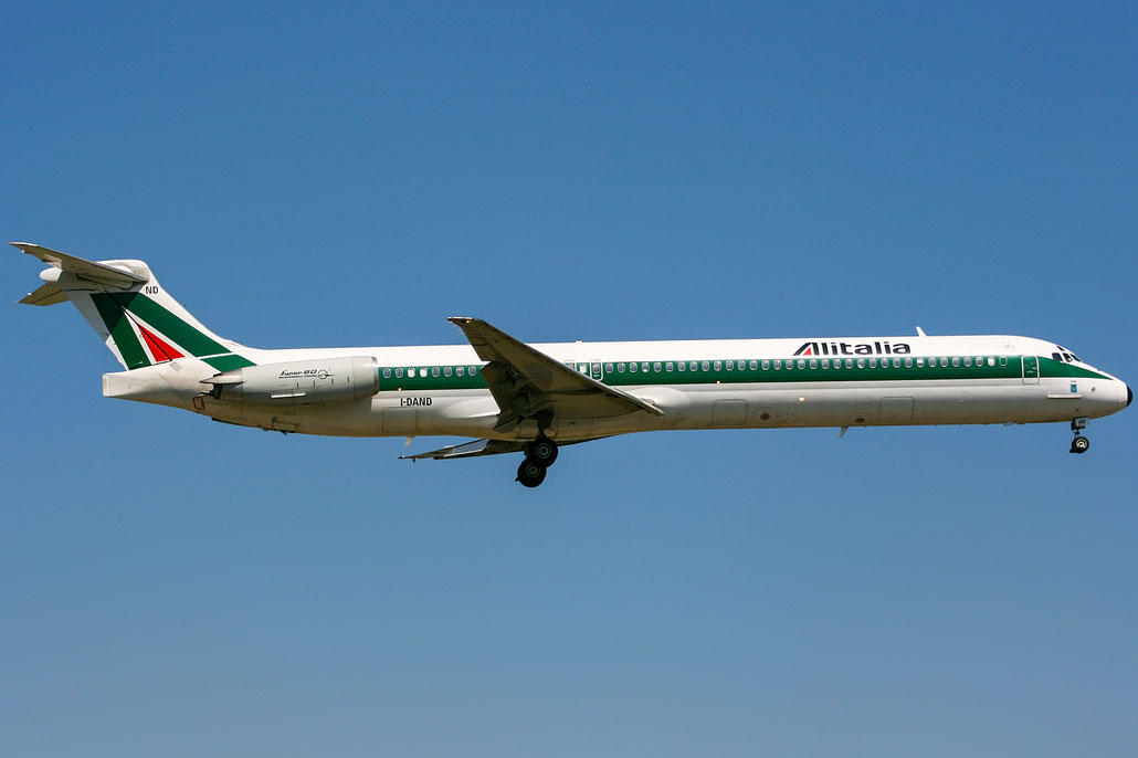 I-DAND  MD-82  53061/1957  Alitalia @ Aeroporto di Verona  © Piti Spotter Club Verona