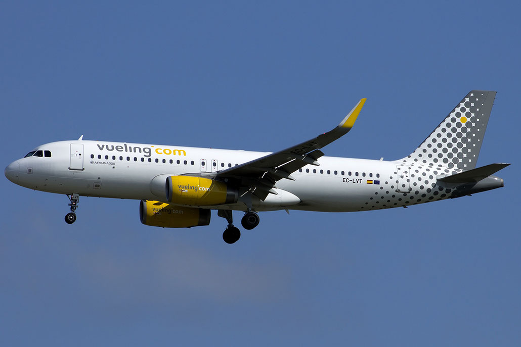 EC-LVT A320-232 5612 Vueling Airlines @ Venezia Airport 14.08.2014 © Piti Spotter Club Verona