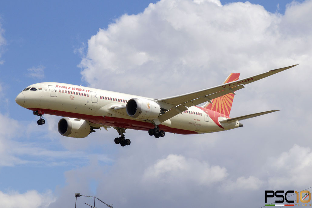 VT-ANM  B787-8  36284/72  Air India  @ London Heathrow © 2022 Piti Spotter Club Verona
