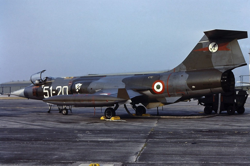  MM6850 4-16 (51-20) F-104S-ASA-M 1150 © Piti Spotter Club Verona