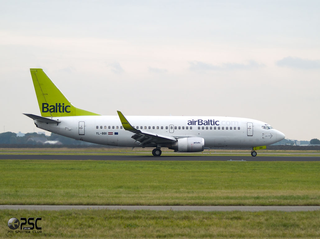 YL-BBI B737-33A 27454/2703 airBaltic @ Amsterdam Airport 20.09.2013 © Piti Spotter Club Verona