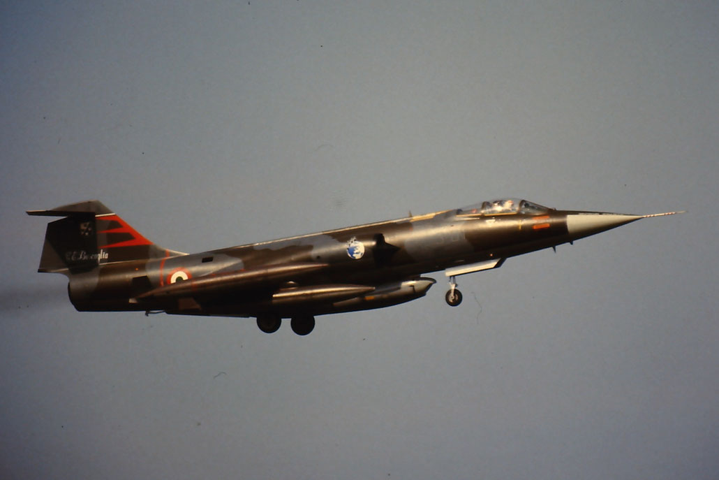 Gli F-104 del Terzo Stormo: 3-01 -  @ Aeroporto di Verona   © Piti Spotter Club Verona