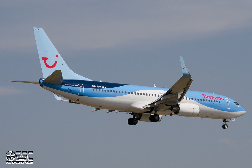 G-FDZA B737-8K5 35134/2152 Thomson Airways