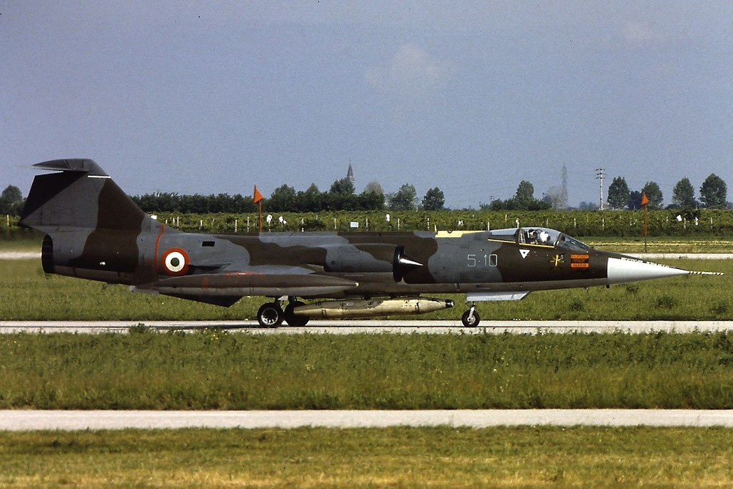 MM6916  5-10 (4-03 / 9)   F-104S-ASA  1216 @ Aeroporto di Verona   © Piti Spotter Club Verona