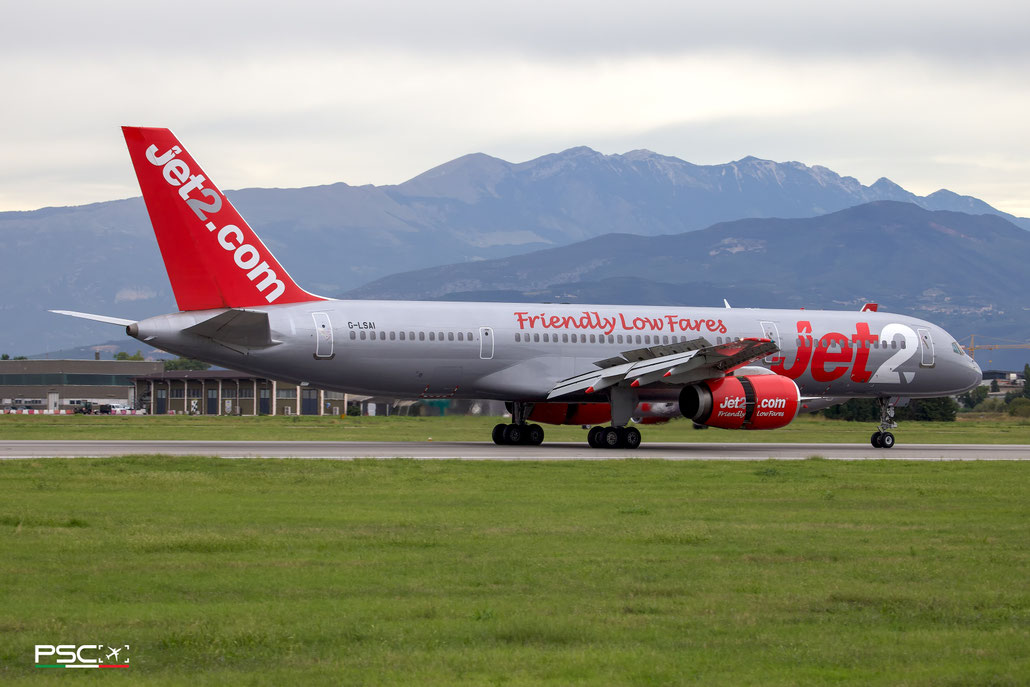 G-LSAI Boeing 757-21B 24016 150 RB211-535E4  Jet2 1987 @ Verona 09 2024 © Piti Spotter Club Verona