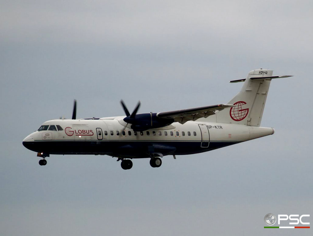 SP-KTR ATR42-310 092 Globus Airlines @ Aeroporto di Verona 02.06.2007  © Piti Spotter Club Verona