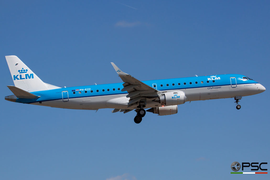 PH-EZZ ERJ190STD 19000654 KLM Cityhopper @ Venice Airport - 16.09.2015  © Piti Spotter Club Verona