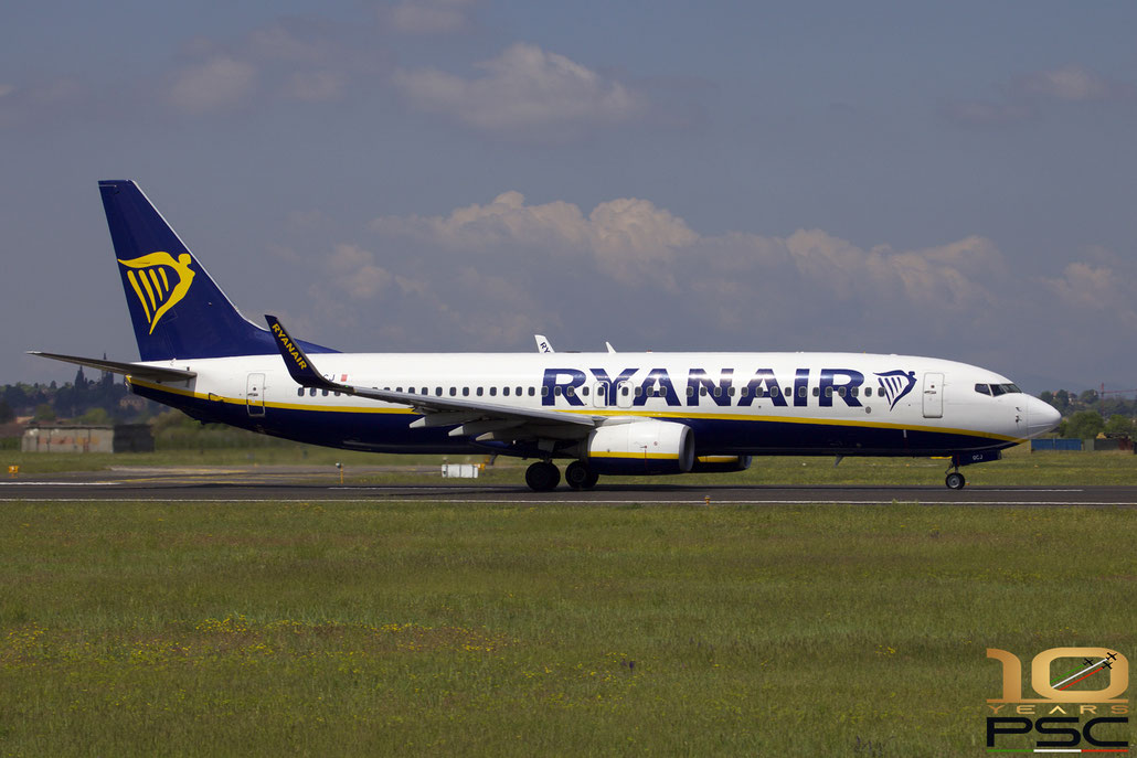 9H-QCJ  B737-8AS  62690/5843  Malta Air  @ Aeroporto di Verona  04 2022 © Piti Spotter Club Verona